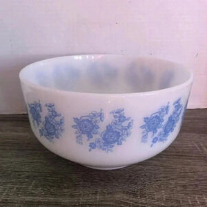 Vtg Federal Glass Blue Flower Bowl